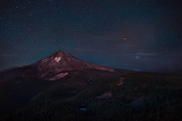 I tried all four times to see the blood moon over the last couple years Finally on my fourth attempt I saw one of the coolest things in my life Bad Moon Rising Mt Hood Oregon 
