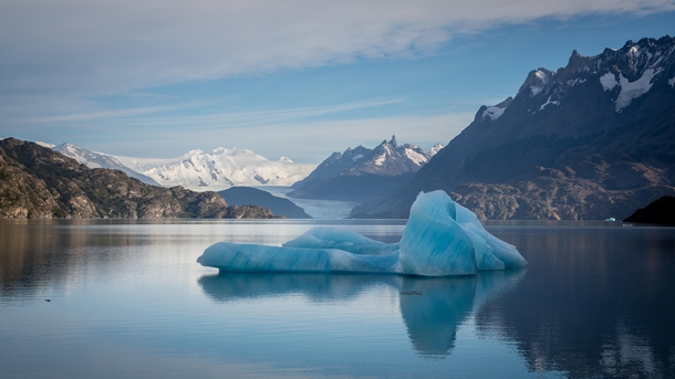 Iceberg at Lago Grey Torres de Paines Chile 