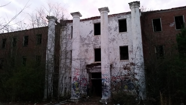 Insane asylum in Northport Alabama thought to be haunted 