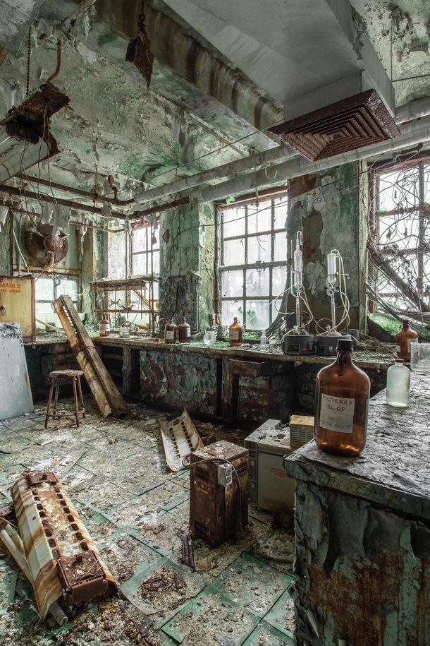 Insanely decayed abandoned laboratory Location undisclosed oc