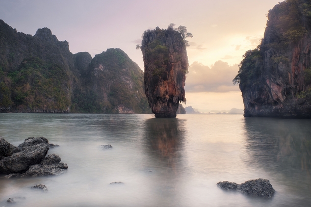 James Bond Island Thailand at sunset  by Lus Henrique de Moraes