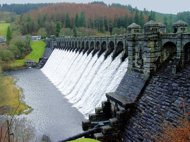 Lake Vyrnwy Dam in Wales 