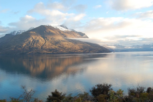 Lake Wakatipu Queenstown New Zealand x 