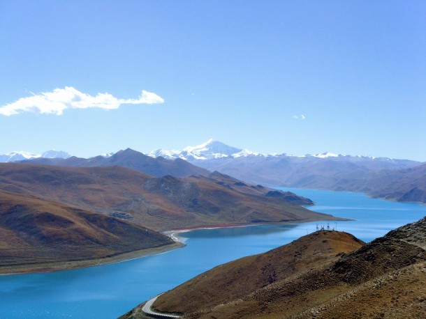 Lake Yamdrok Gyantse Tibet 