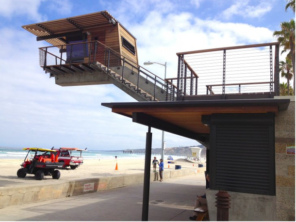 Lifeguard Station in La Jolla CA RNT Architects with Hector M Perez 