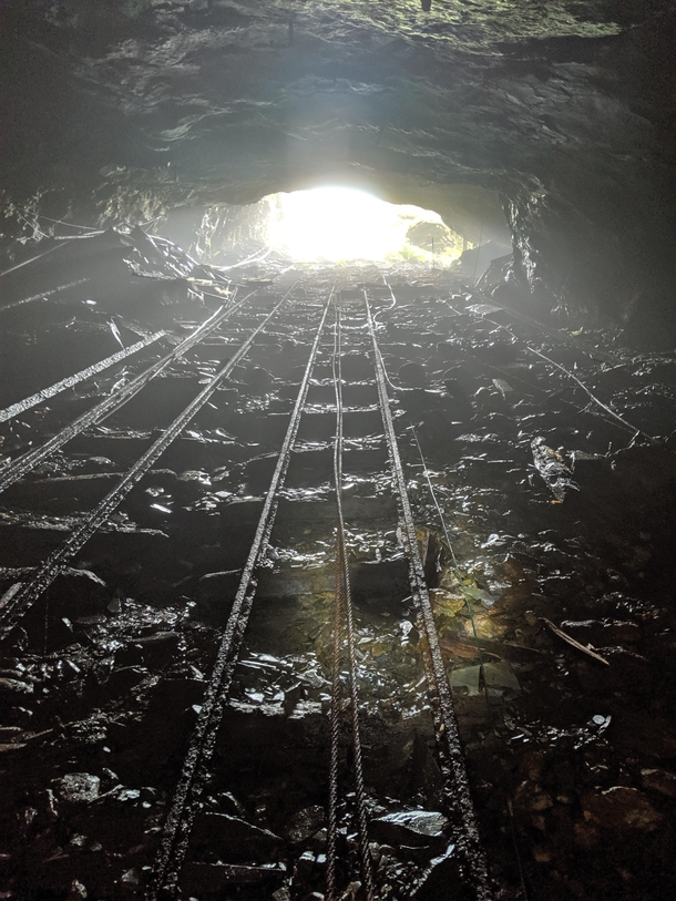 Looking up out of an abandoned slate mine 