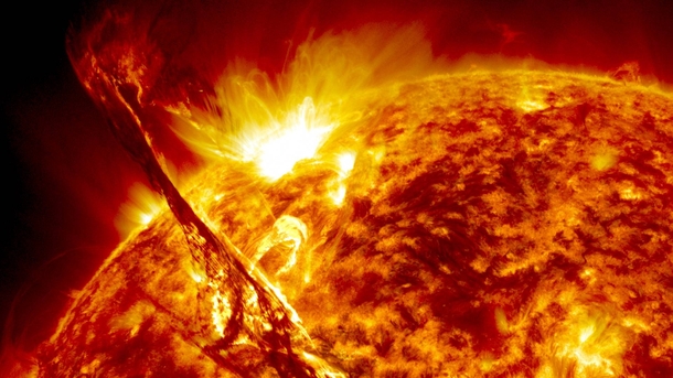 Magnificent eruption captured by the Solar Dynamics Observatory 