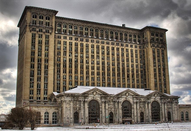 Michigan Central Station by Jean-Pierre Lavoie 