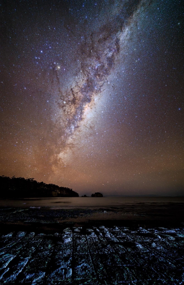 Milky Way airglow and bioluminescence at Tessellated Pavement Tasmania 