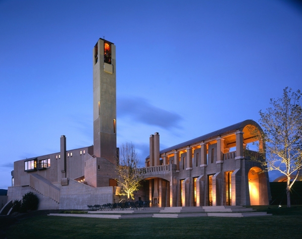 Mission Hill Winery by Tom Kundig is a Brutalist Masterpiece 