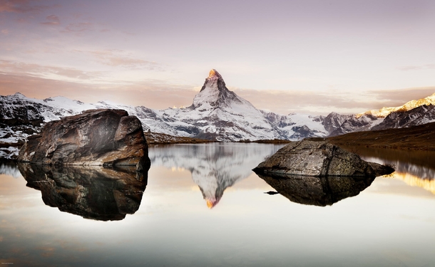 Mont Cervin The Matterhorn photo by Bertrand Monney x