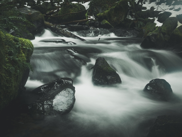 Moody Waters-Columbia river gorge 