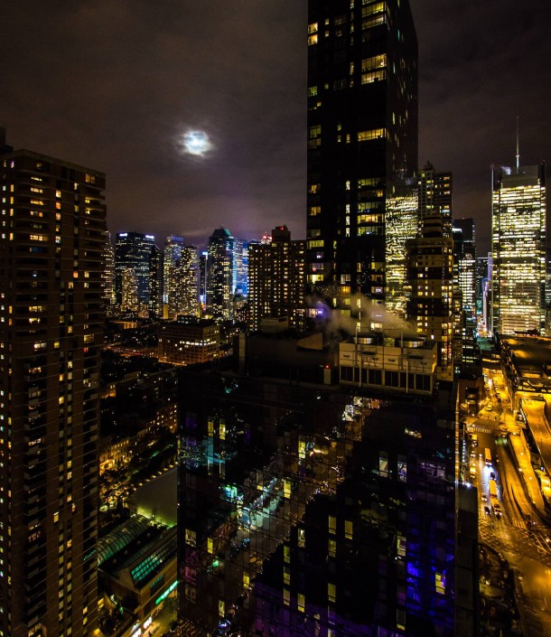 Moon over Manhattan 