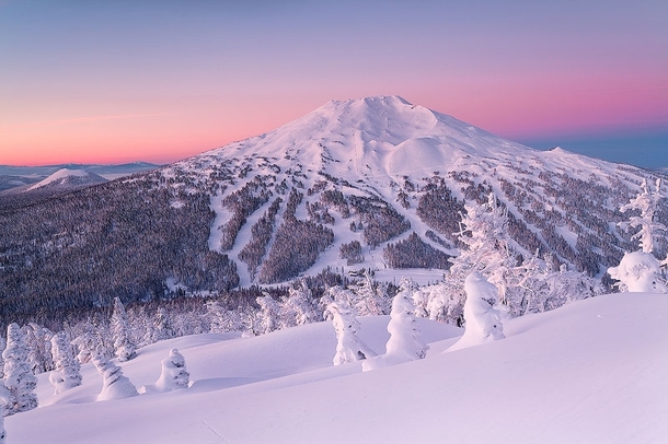 Mt Bachelor Oregon  photo by Alan Howe