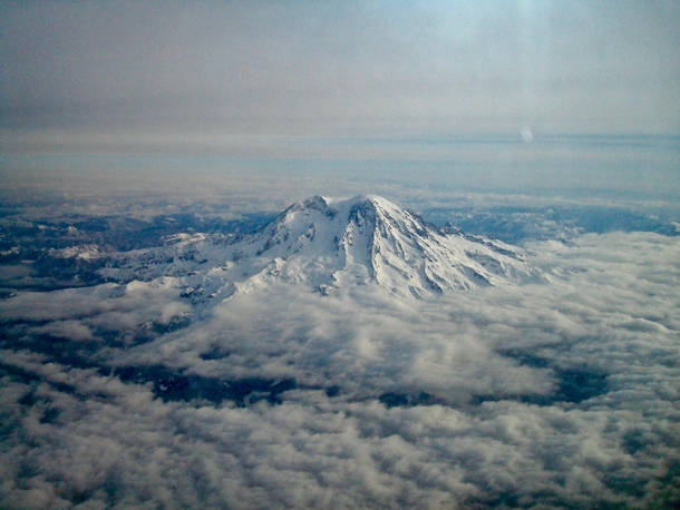 Mt Rainier from an airplane window  x  
