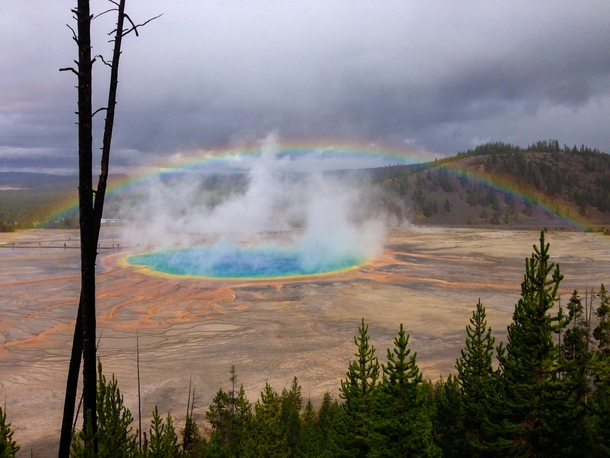 Nature said Grand Prismatic Spring wasnt colorful enough so it added a rainbow OC 