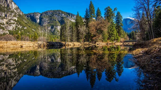 Nearly flawless reflection in Yosemite Valley 