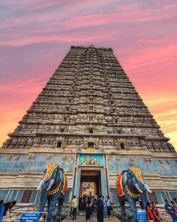 Nice Pink Sky Above Hindu Temple in India