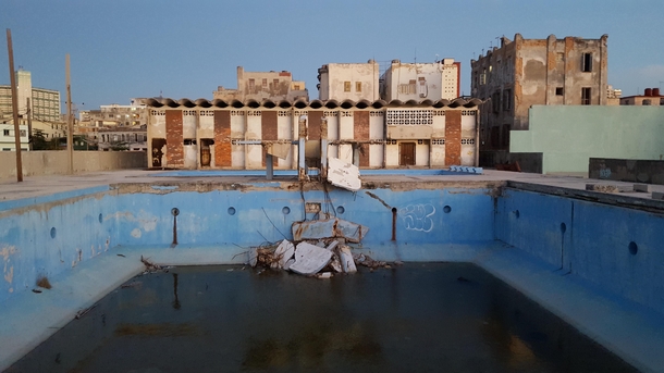 Open air swimming pool in Havana