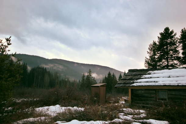 Overcast golden hour at a abandoned cabin in the North Cascade Mountains British Columbia 