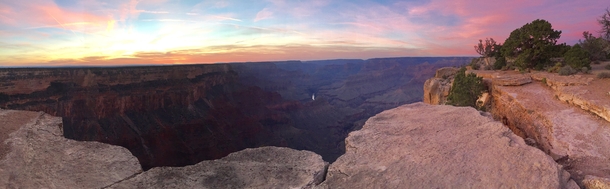 Panorama at the Grand Canyon close to sunset 