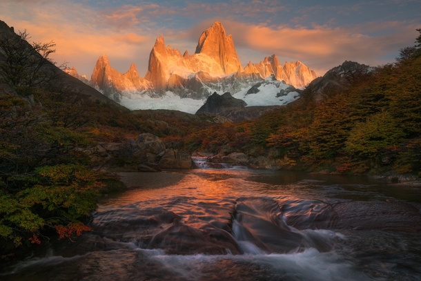 Patagonia Argentina - Sunrise On Fitz Roy  OC