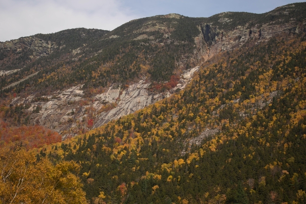 Peak foliage in the White Mountains of New Hampshire Crawford Notch State Park 