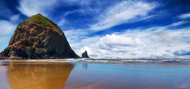 Perfect day at Haystack Rock - Cannon Beach Oregon 