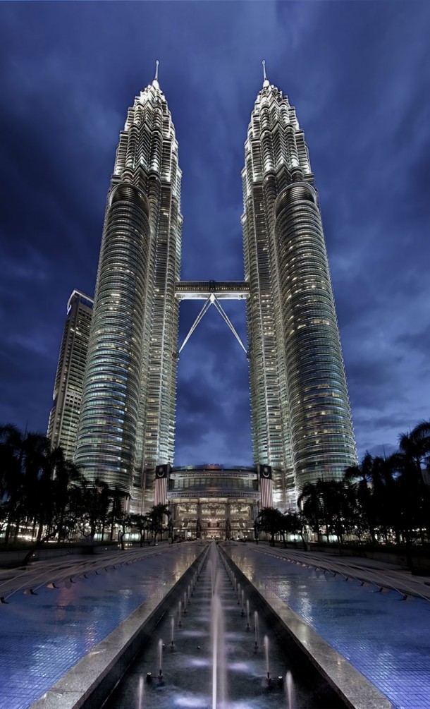 Petronas Towers Ex-Tallest Buildings in the World 