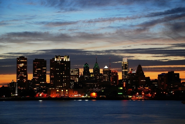 Philadelphia PA Skyline Over Delaware River 