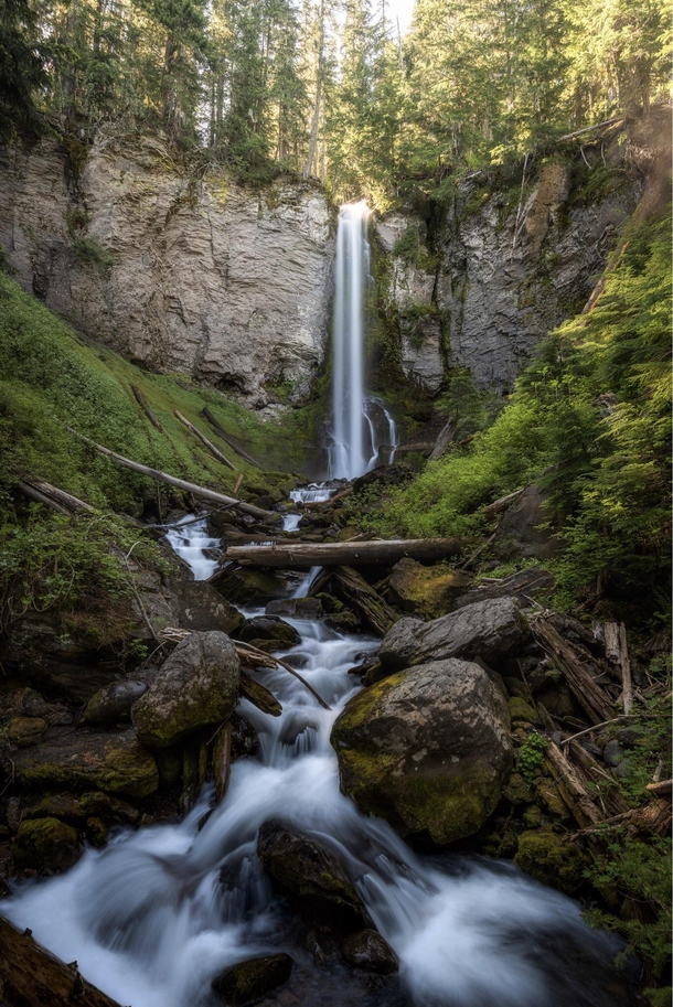 Power Nap How many of you have ever got somewhere a way to early so you ended up taking a nap Thats exactly what happened to me at this waterfall on this morning before I woke and shot this photo Thank you and have a awesome day Washington state OC  IG jo