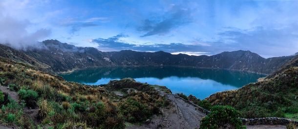 Quilotoa Lake Ecuador Trying to pick up photography as a hobby Would appreciate suggestionstips 