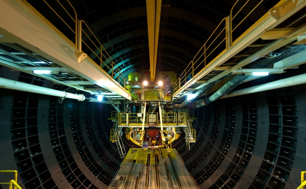 Rear of the Ohashi tunnel tunnel boring machine  by Ken Ohyama  x-post rHI_Res