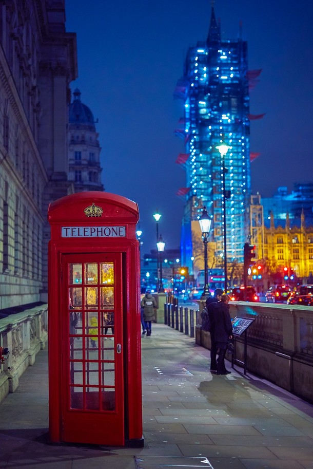 Red telephone Box - London 
