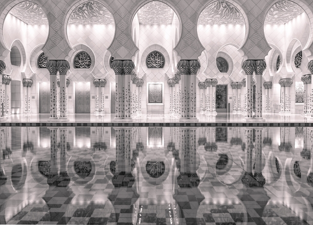 Reflections in Black and White - Grand Mosque in Abu Dhabi UAE by Julian John 