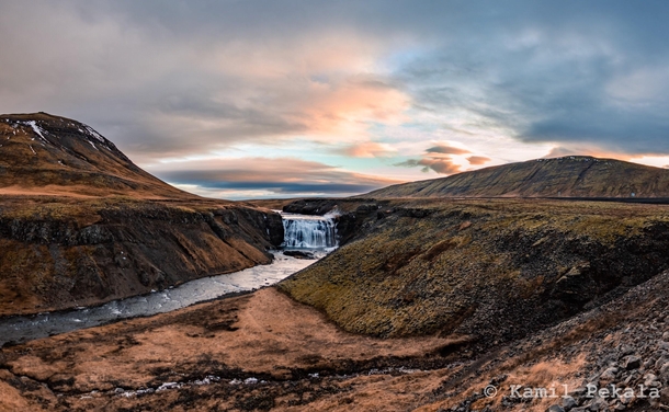 rufoss waterfall in Iceland that featured in Game Of Thrones 