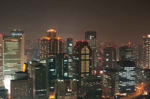 saka by night from the Umeda Sky Building