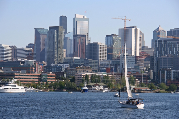 Seattle skyline from Lake Union 