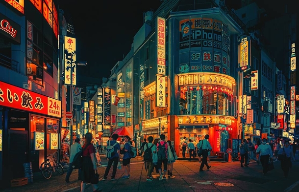 Shinjuku by Anthony Presley