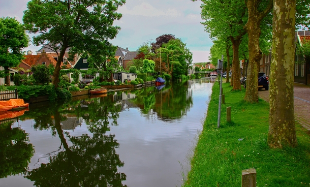 Since you all liked the last one here is a different angle of the same canal Edam Netherlands 