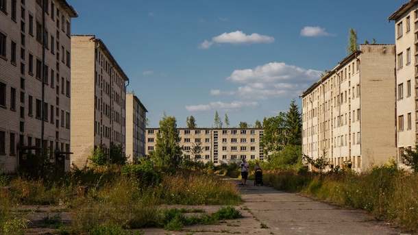 Skrunda- a once secret Soviet city lies in ruins many more pics in comments 