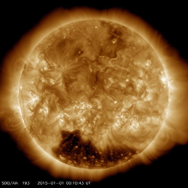 Solar Dynamics Observatory Welcomes the New Year