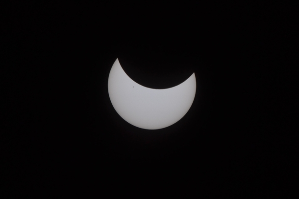 Solar Eclipse in Buenos Aires --  x-post rastrophotography