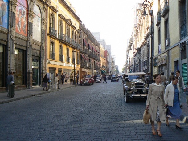 Street in Mexico City and a very colonial face 