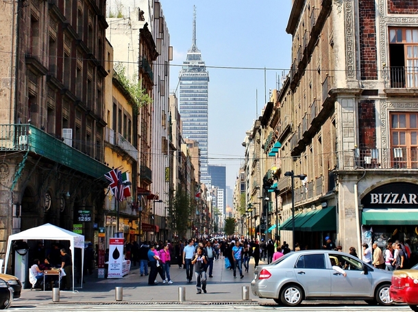 Streets of Mexico City - Calles de la Ciudad de Mxico 