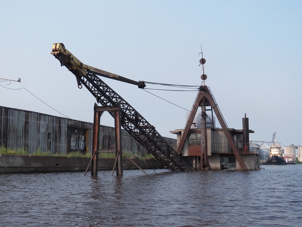 Stuff sinks in Duluth too Sunken crane barge in Duluth Harbor Duluth Minnesota 