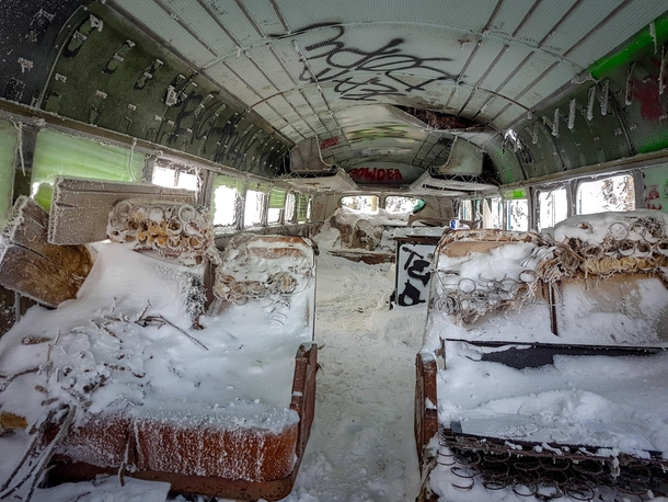 Stumbled on this abandoned bus on top of a mountain in Utah 