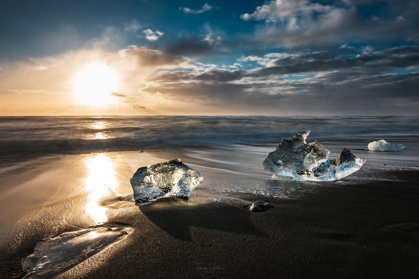 Sunrise at Diamond Beach Iceland 