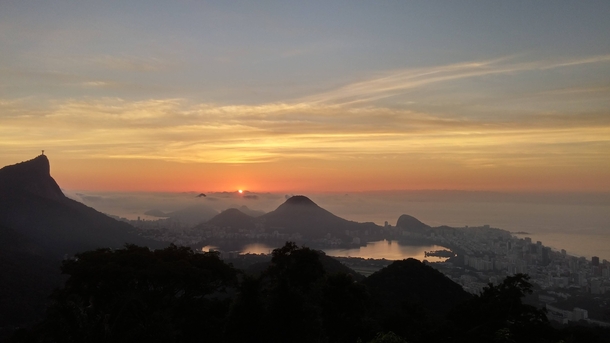 Sunrise at Vista Chinesa Rio de Janeiro 
