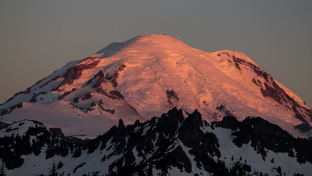 Sunrise on Mount Rainier from Chinook Pass WA 